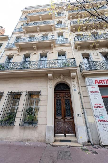 Anna-Maria : Grand Appartement 10 Personnes+Parking Prive -Actif+ Location- Marseille Exterior photo